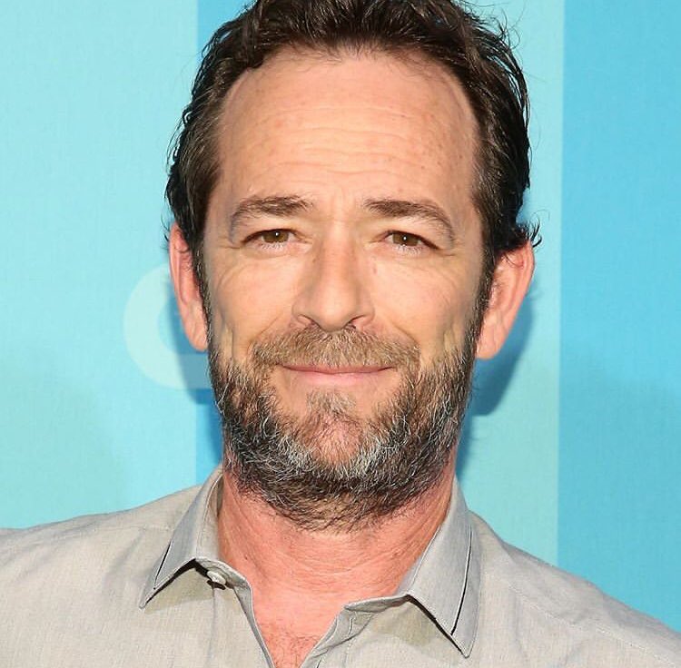 There are no words for how upset I am hearing about #lukeperry he was my first crush. I grew up watching him on 90210. Even though I don’t know him, my heart is broken. My thoughts to his family and friends #GoneTooSoon #riplukeperry