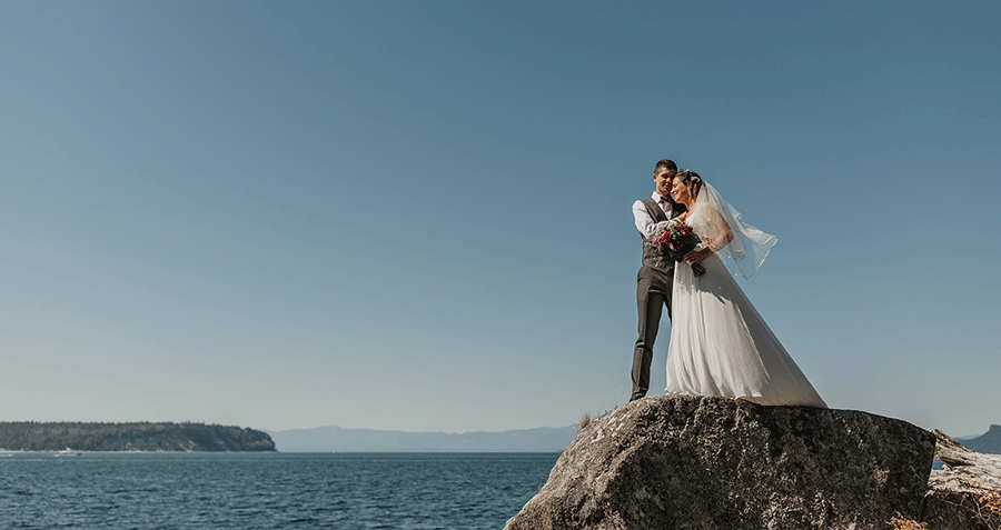 The BC Sunshine Coast is a perfect match for intimate vegan weddings! Check out our latest couple on the blog featuring <a href="/jenpphotography/">Jennifer Picard</a>   wp.me/pacf4R-Ej