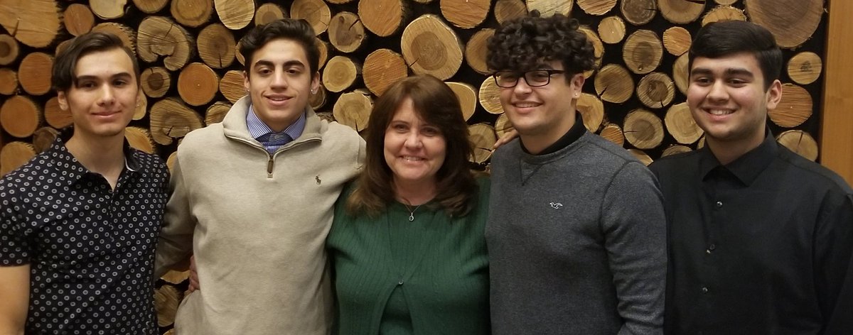 My Seniors 🙂 State Bowling Champions!! Going to miss these guys next season. 
@GoSBVikings 
<a href="/SBSDXRDS/">Crossroads MS</a>