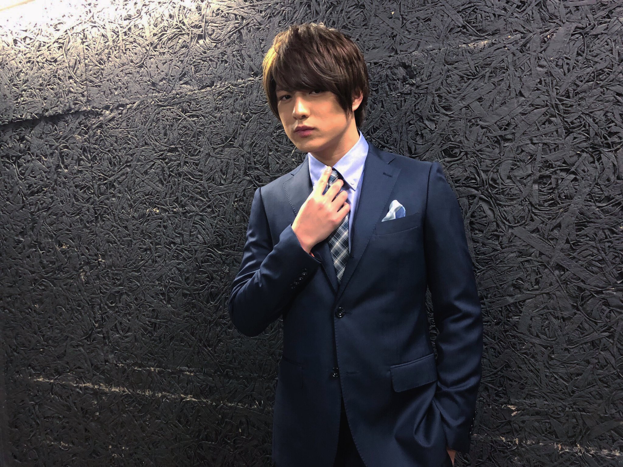 Twitter 上的 Mag C Prince 公式 第28回ア ミューズ岐阜 僕の出番終了しました 来てくれた皆さんありがとうございました スーツ姿 ランウェイ姿いかがでした スーツってこの仕事してるからあまり着る機会ないけど スーツ似合う男性ってかっこいいって