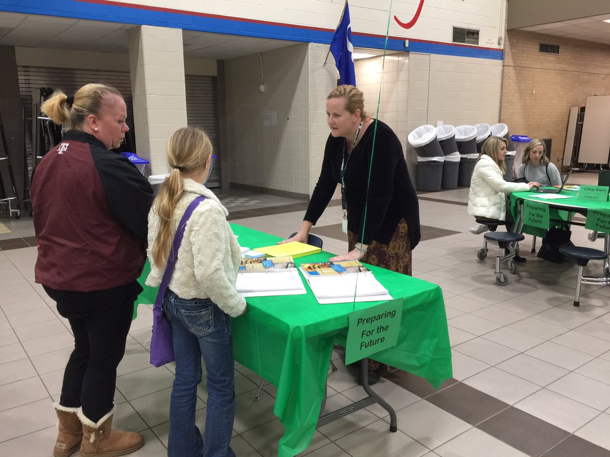 Great Dyslexia Parent Night!  Best dyslexia teachers ever!!! <a href="/CISDCandI/">ConroeISD Teaching and Learning Department</a> <a href="/ConroeISDSupt/">Curtis Null - Conroe ISD Superintendent</a> <a href="/ConroeISD/">Conroe ISD</a>