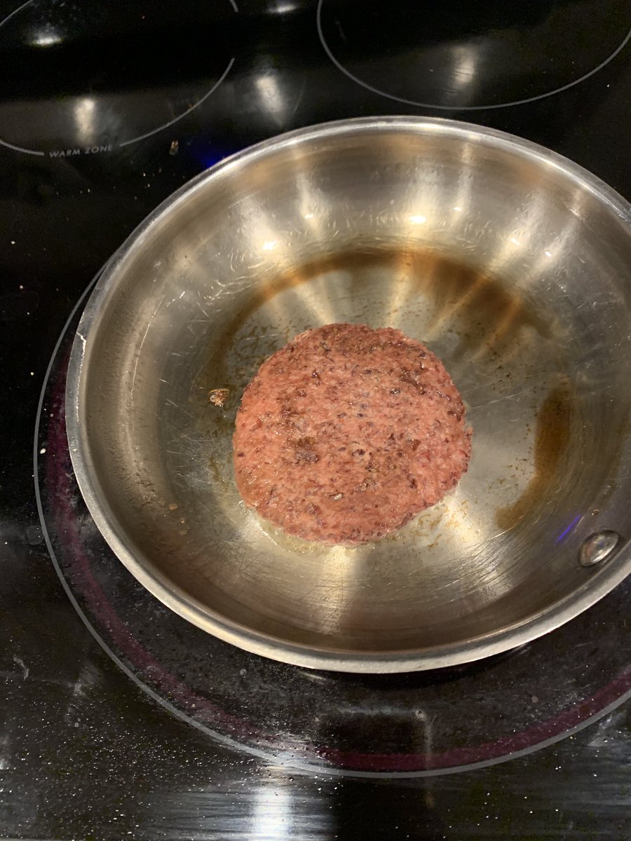 isabelleb022's tweet image. I thought the burger tasted okay so I give it a 5/10 but it smelled weird. Meat and dairy production is responsible for 60 per cent of agriculture’s greenhouse gas emissions. @ambarnes8 @beyondmeet #esslove #climateaction #savetherainforest #teachSDGs