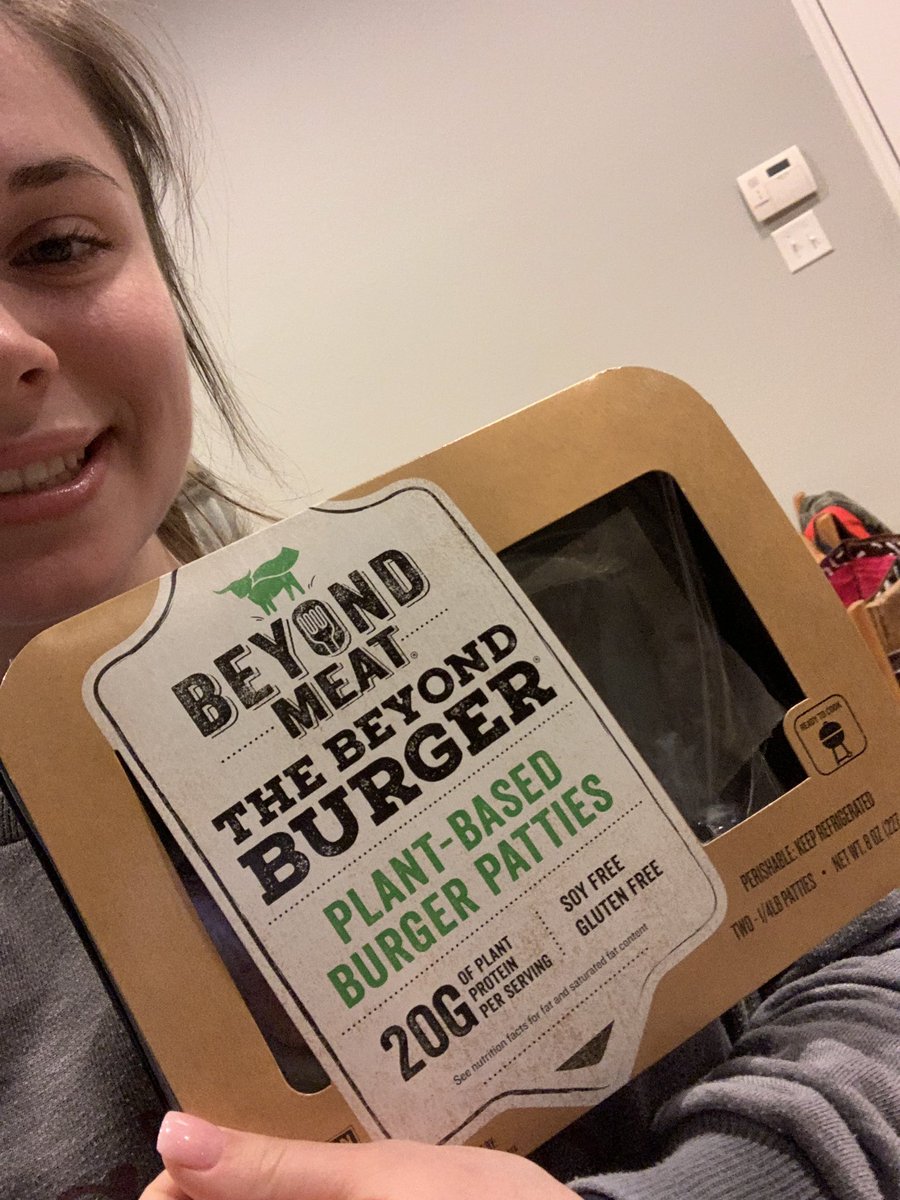 isabelleb022's tweet image. I thought the burger tasted okay so I give it a 5/10 but it smelled weird. Meat and dairy production is responsible for 60 per cent of agriculture’s greenhouse gas emissions. @ambarnes8 @beyondmeet #esslove #climateaction #savetherainforest #teachSDGs
