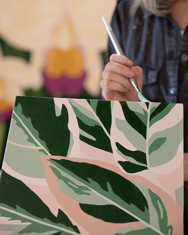 livingpattern's tweet photo. New prints coming soon🌱
If you’d like to be notified by email please subscribe on my website homepage. Link in profile.
Thank you @chelsaeanne for this picture! https://t.co/Vm2ufEc73u https://t.co/uAEuEgJbJL