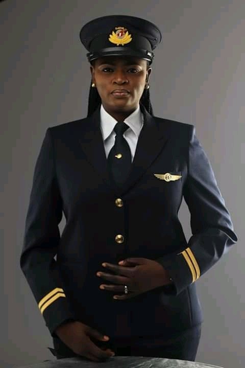 ThisIsAfricaTIA's tweet photo. Adeola Ogunmola Sowemimo is the first female Nigerian to fly the Boeing 787 Dreamliner at Qatar Airways and to fly the Boeing 767 across the Atlantic. She joins Capt Irene Koki, Capt Amsale Gulau and few other African women who fly the Boeing 787Dreamliner
https://t.co/D3Fry7DZLs https://t.co/XqAB2tgS05