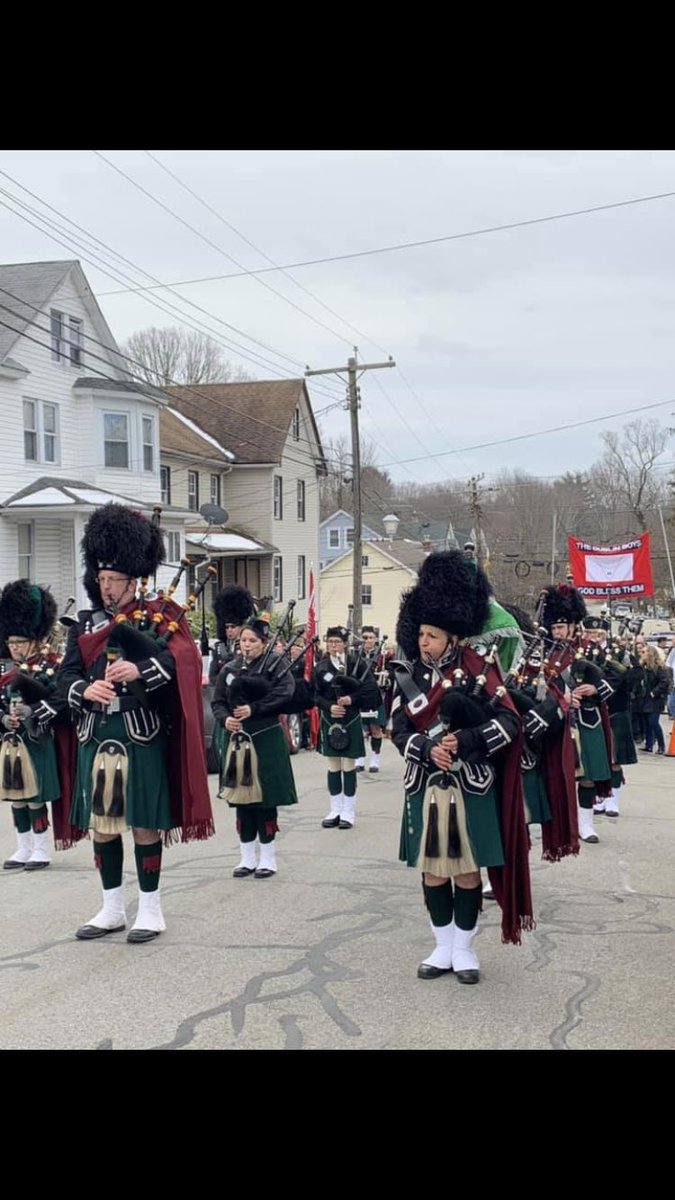FSSPNJ's tweet image. 40 DEPICTED ON THE FLAG REPRESENTED THE NUMBER OF DUBLIN'S SONS AND ONE DAUGHTER SERVING IN THE UNITED STATES ARMED FORCES. #friendlysons #nj #morriscounty #morristown #morriscounty #morristownnj @theguardnj @FSSPNJ @FSSPHunterdon @FSSP47 @FSSPBaltimore fsspmorriscounty.com/dublinneighbor…
