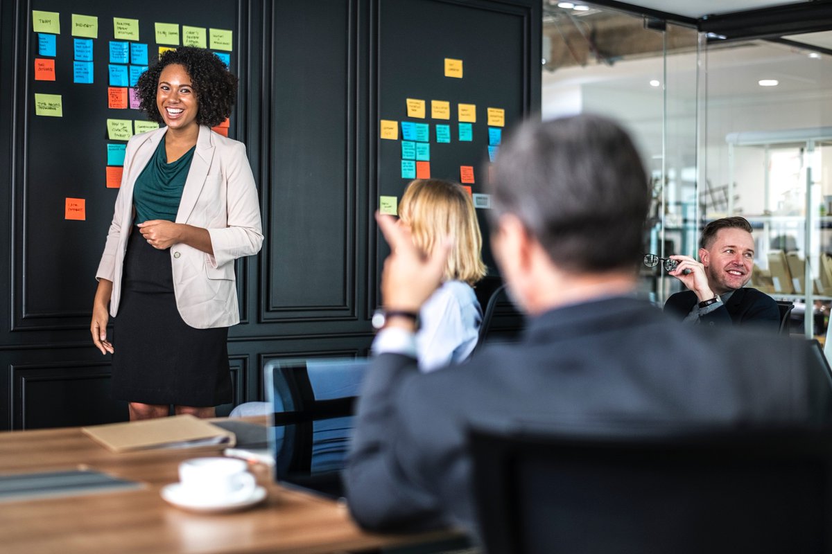 40% of organizations feel that lack of skills within internal staff is holding them back to make a move to S/4HANA. Tachyon's structured #upskilling programs can enable your organization to thrive in the #digitaleconomy.  Connect with us today - tachyontech.com/contact-us/ 
#s4hana