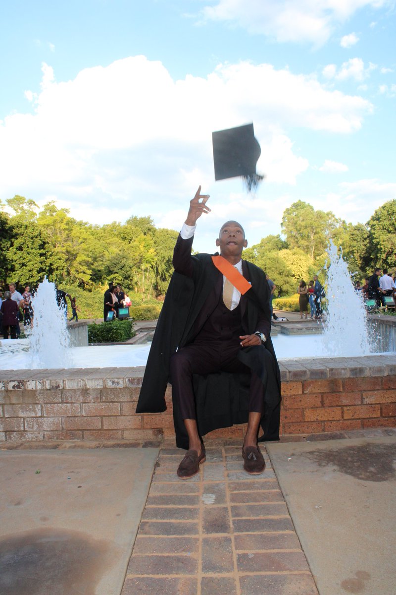 I_AM_BOIPZ's tweet photo. Graduation SZN📖
Ntwana shayi Page lets get degrees https://t.co/IPuDX2zwf7