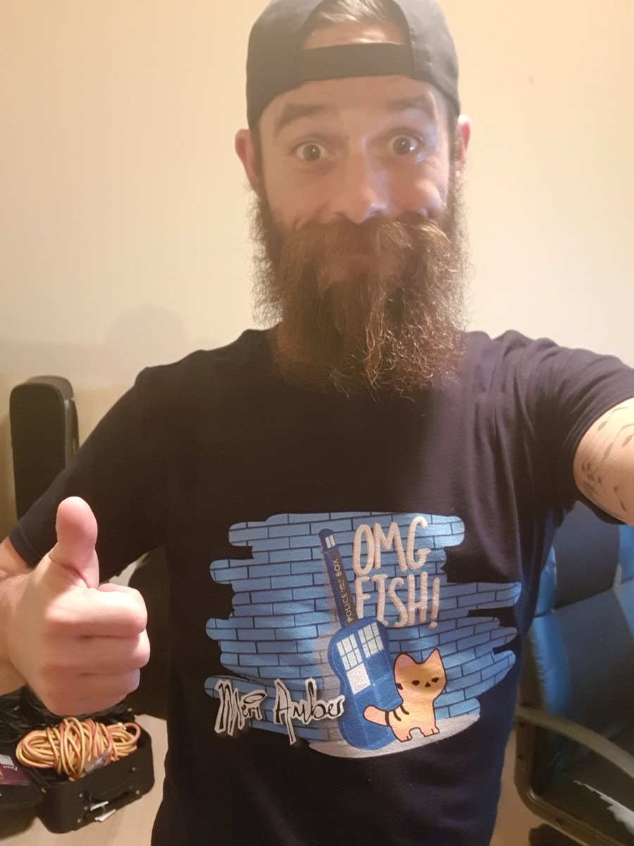 cmillermusic_au's tweet photo. New merch has arrived from @meriamber !!! HYPE!!! #teamsorks https://t.co/SYMyELJLMk
