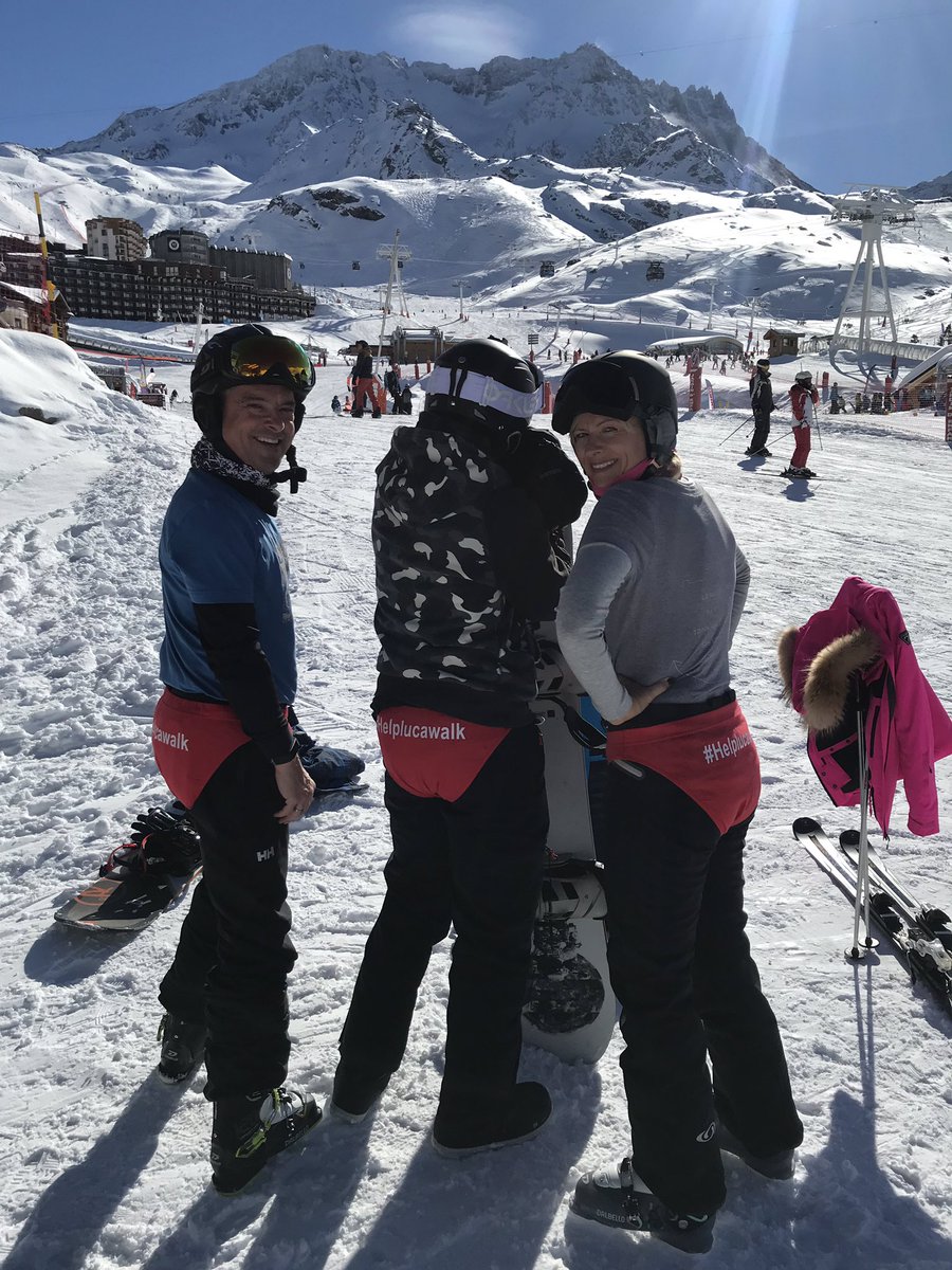Wearing the <a href="/MrNickKnowles/">Nick Knowles</a> celebratory red pants on the slopes today. Getting some very odd looks.