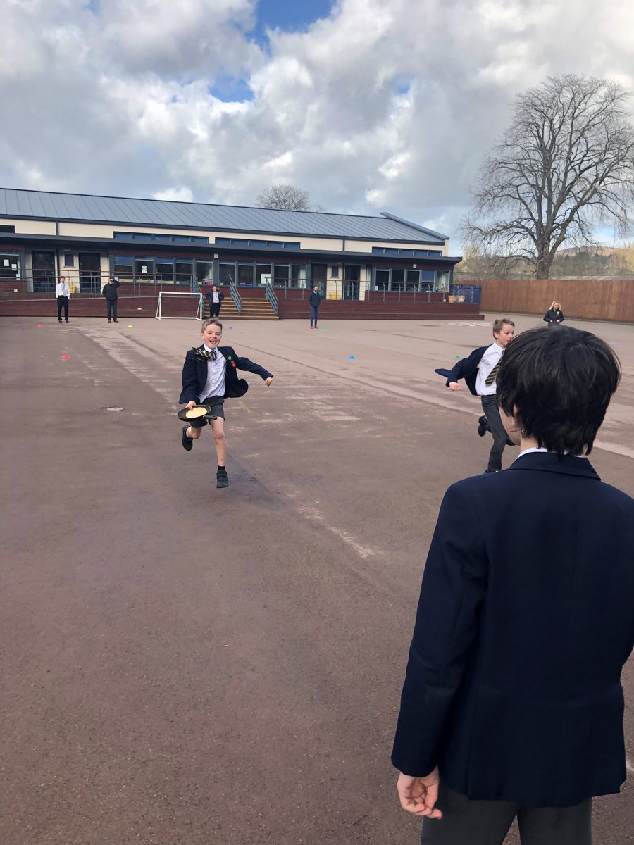 hello #Monmouth, #Weather here.
 It is 10 degrees and there is no rain luckily because we can do #pancake races😀
and the dew is 6 degrees.
The sunset is at 5:57pm sunrise is at 6:45am 
Harry, Freddie, James
<a href="/Habsmonmouth/">Haberdashers' Monmouth School</a>