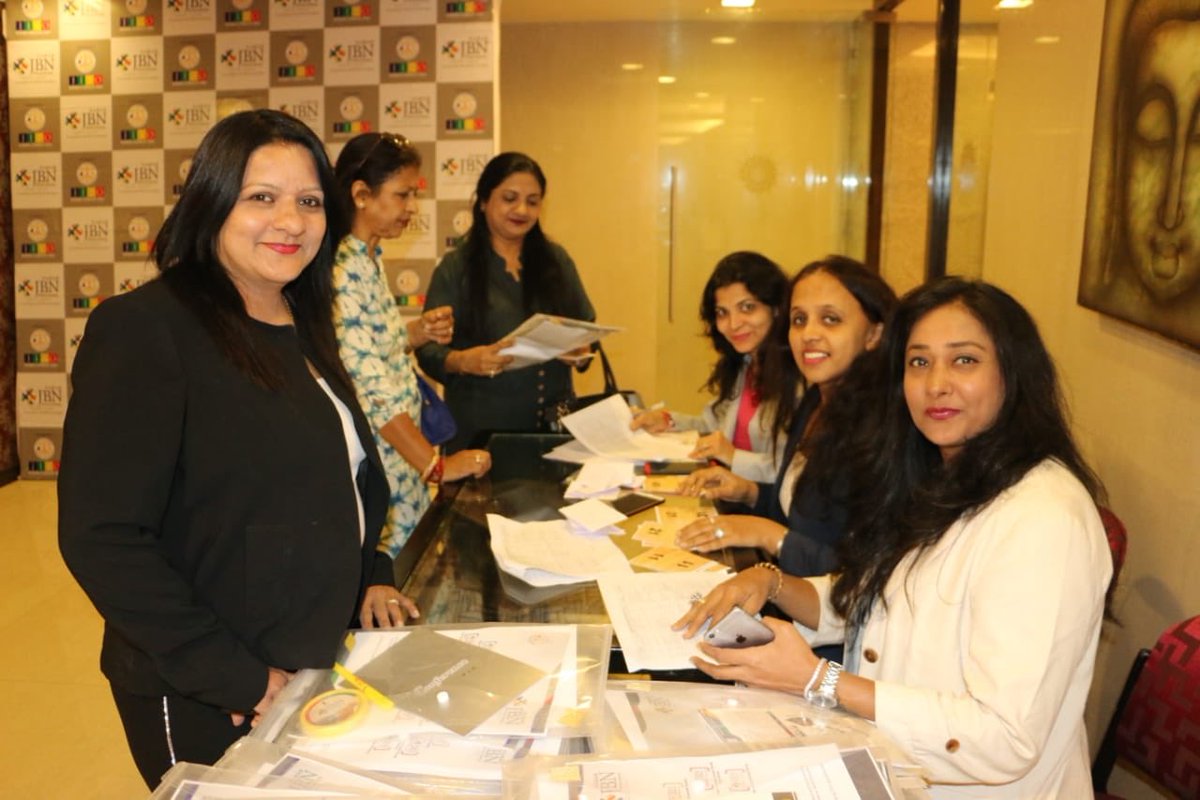 shashi_70's tweet photo. @LPLouisPhilippe @LPLouisPhilippe
Here's My #WorkMeetsPlay Moments @vijujain1 @kavitabokadia @parmarpoonam841 @priyu_16
#ContestAlert #Contest https://t.co/dnIr0ET80V