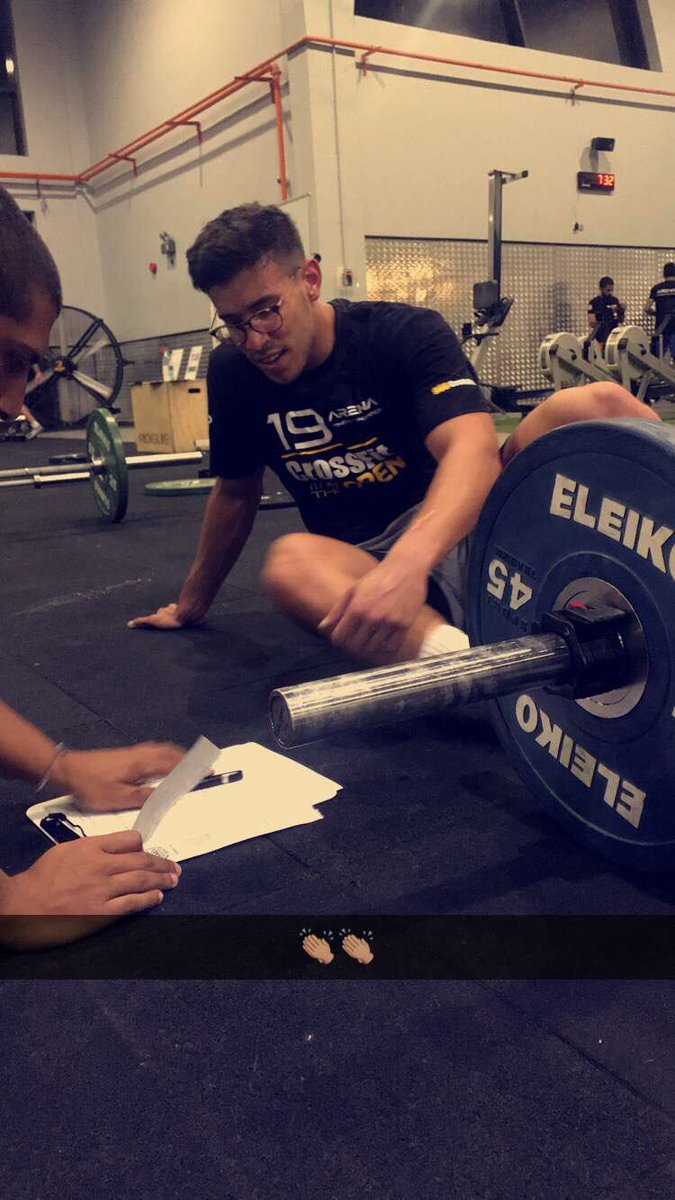 ammaryj7's tweet photo. #19point2 done ✅ 😩 https://t.co/xXoN61DW6n