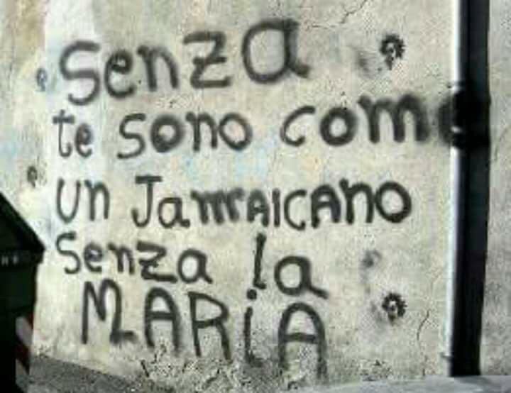 FuocoDiLuna's tweet photo. Le frasi quelle belle e romantiche #frasi #frasesulmuro #romanticismo #romanticismometropolitano https://t.co/x0NpMweTch