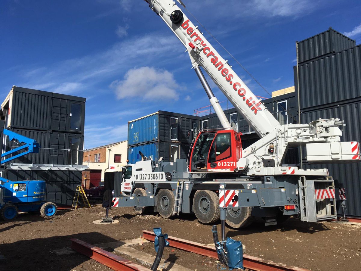 Craning day in progress in High Wycombe today, installing “DesBox”- artist workshops building #containercity