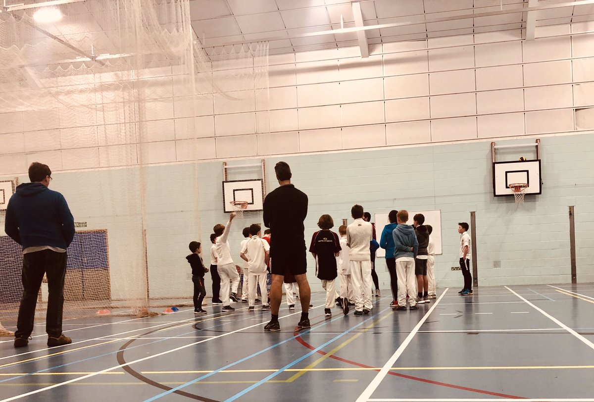 GCCAcademy's tweet photo. Great indoor session with the U11 and U13 squad. Training delivered by @Perform_Cricket https://t.co/vJqv256rf5