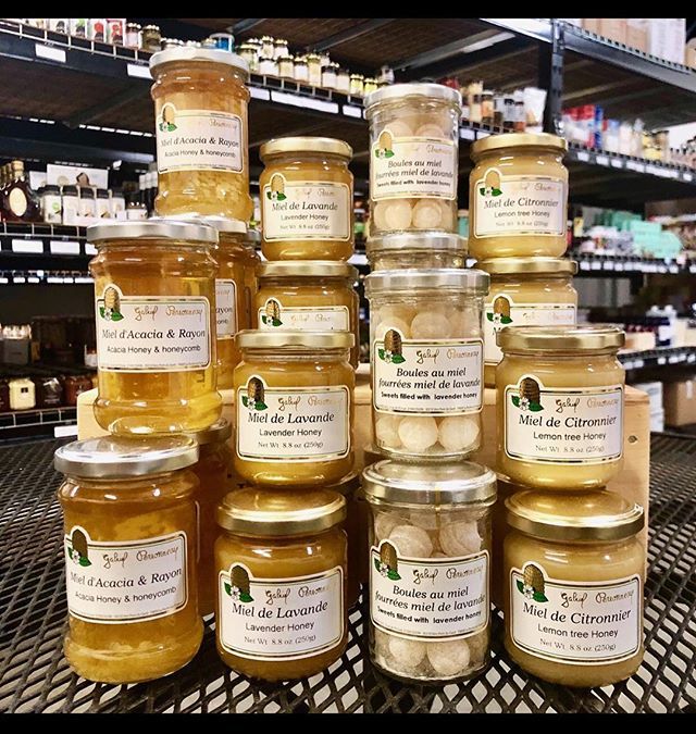 EpicurusGourmet's tweet photo. Gabriel Perronneau raw honey, honeycomb, and honey drops now at Epicurus Gourmet! 🇫🇷 #honey #miel #epicurusgourmet
.
.
#exploreourwarehouse #frenchhoney #france #gabrielperronneau #rawhoney #honeycomb #bees #abeille #apidis #lavenderhoney #lemontreehoney… https://t.co/QfRm8cNVQj https://t.co/yFnvcsvWah