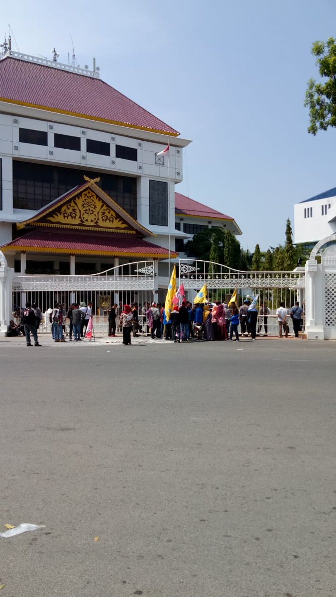 bataminfo tweet media