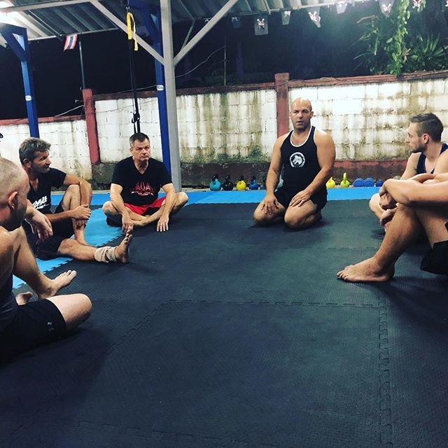 coachalanorr's tweet photo. Teaching at the WIng Chun Thailand Camp in Ko Samui was a lot of fun this year ! Planning next year now !#samuiisland #wingchun #wingchuncamp #thailand #samui #kosamui #alanorr #mma https://t.co/an5z5WMYED