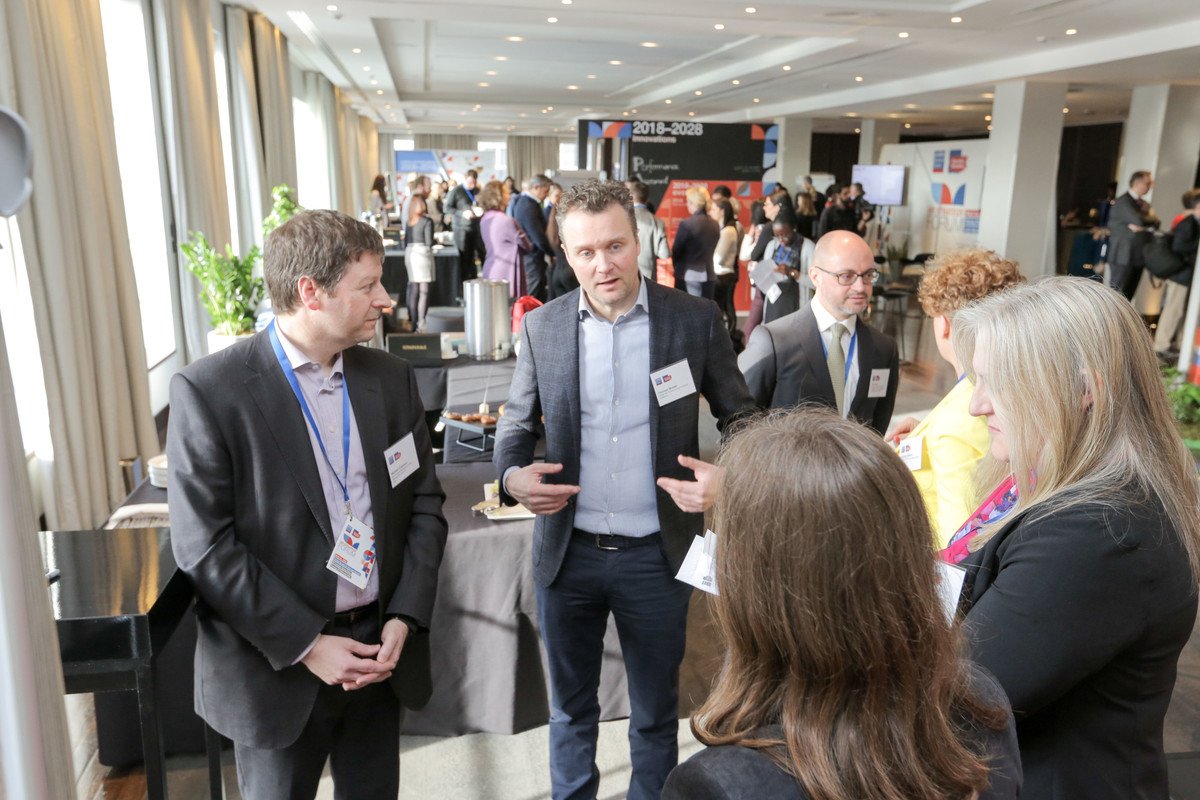 LBS's tweet photo. "We're now consciously incompetent..." - our panellists at last year's #HRStrategyForum discuss their organisations' approaches to digital disruption, and how they're preparing for the future. The 2019 HR Strategy Forum takes place this week. https://t.co/nlcXY9KoVA https://t.co/vEcF4hachz
