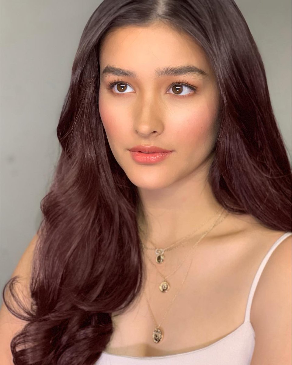 Liza Soberano PH (@lizasoberano_ph) on Twitter photo Queen ๐
#VoteLizaSoberano #KCA <a href="/lizasoberano/">Liza Soberano</a>
โก๏ธ kca.nick-asia.com/vote/xphd9q/voโฆ Queen ๐
#VoteLizaSoberano #KCA <a href="/lizasoberano/">Liza Soberano</a>
โก๏ธ kca.nick-asia.com/vote/xphd9q/voโฆ