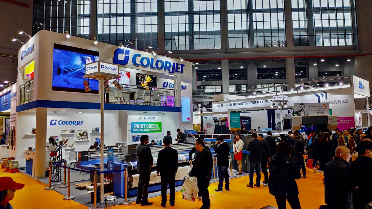 Colorjetgroup's tweet photo. Here's a glimpse into what's been happening on first day at #APPPEXPO #Shanghai 2019 .
Visit soon and Meet ColorJet Team at Hall 03, Booth- A0418
#largeformatprinter #ecosolventprinter #softsignage #UVprinting #flatbedprinter #UVRolltoRoll #digitalinkjetprinter #greentech https://t.co/LmpF3nBY4b