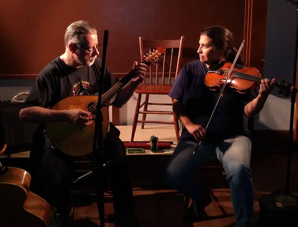 CulturalIrish's tweet photo. ST. PATRICK’S DAY CÉÍLÍ Courthouse Lodge, Fri Mar 15, 7-11pm. Tickets $15 at Richard`s Coffeehouse, Music by Steáfán &amp; Saskia Céilí Band. LIMITED TICKETS DON’T DELAY https://t.co/ZfAHDq8Hz3