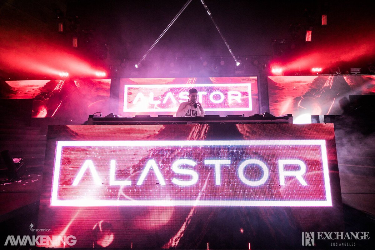 Happy birthday to the most talented guy on earth <a href="/AlastorOfficial/">Alastor</a>