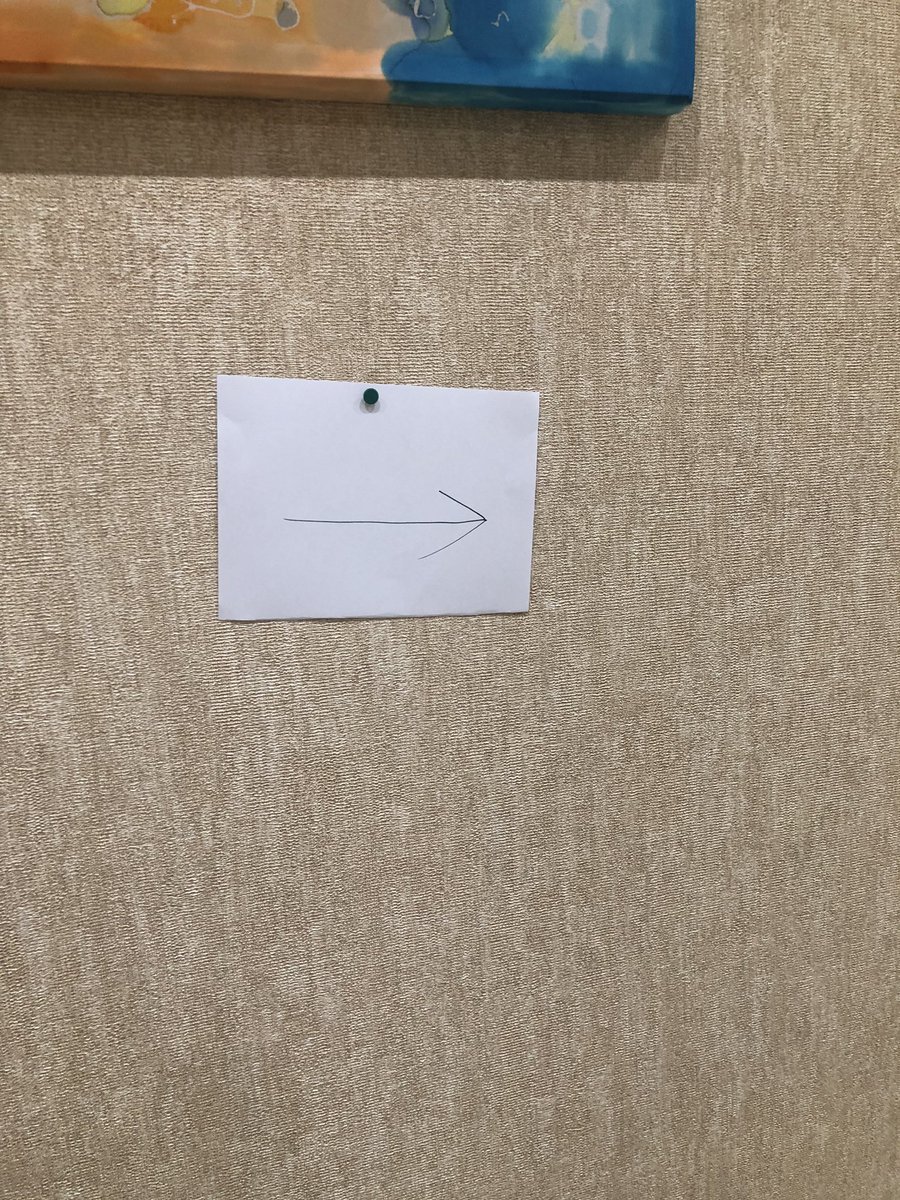 pheroin's tweet photo. Загадали загадку про посудомоечную машину, а в ней были конфетки.
How do I even deserve these angels? https://t.co/FT3kwAonxr