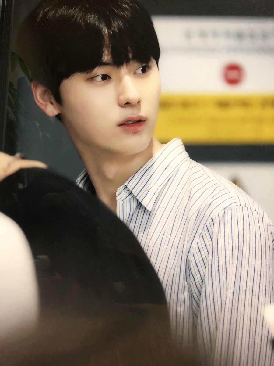 9589only's tweet photo. 민현이 너무 사랑해서 알티 한 분 럽인모님 전시회에서 산 짱청순 A2사이즈 액자 보내드립니다🥰 배송비도 제가 부담해요! 
참여 조건: 울민현 왕사랑하고 응원하시는 분들🙆🏻‍♀️ https://t.co/DzT015fjF0