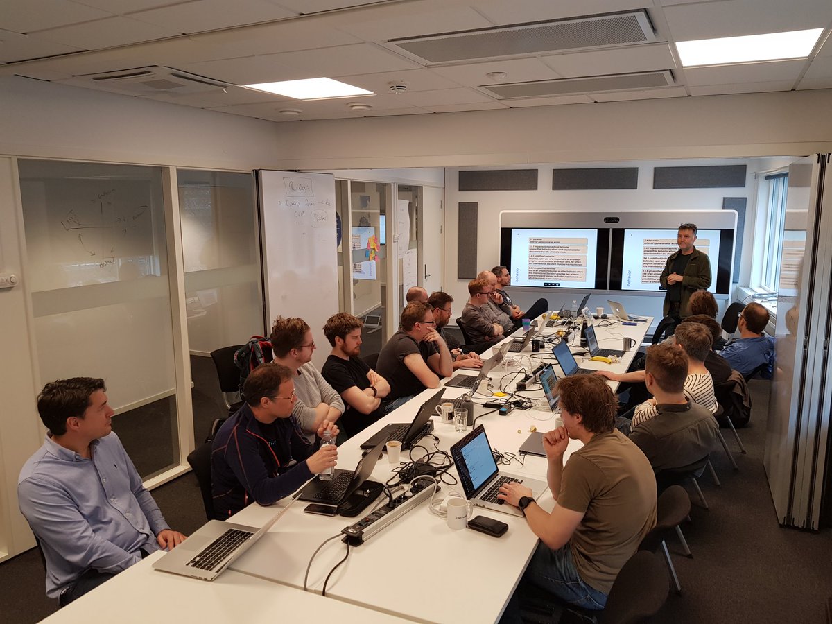 olvemaudal's tweet photo. Superguru @JonJagger teaching advanced C to a team of professionals at Cisco Systems Norway #cisco #lysaker #embedded  #c #twodaycourse https://t.co/YOtIPF5xyr
