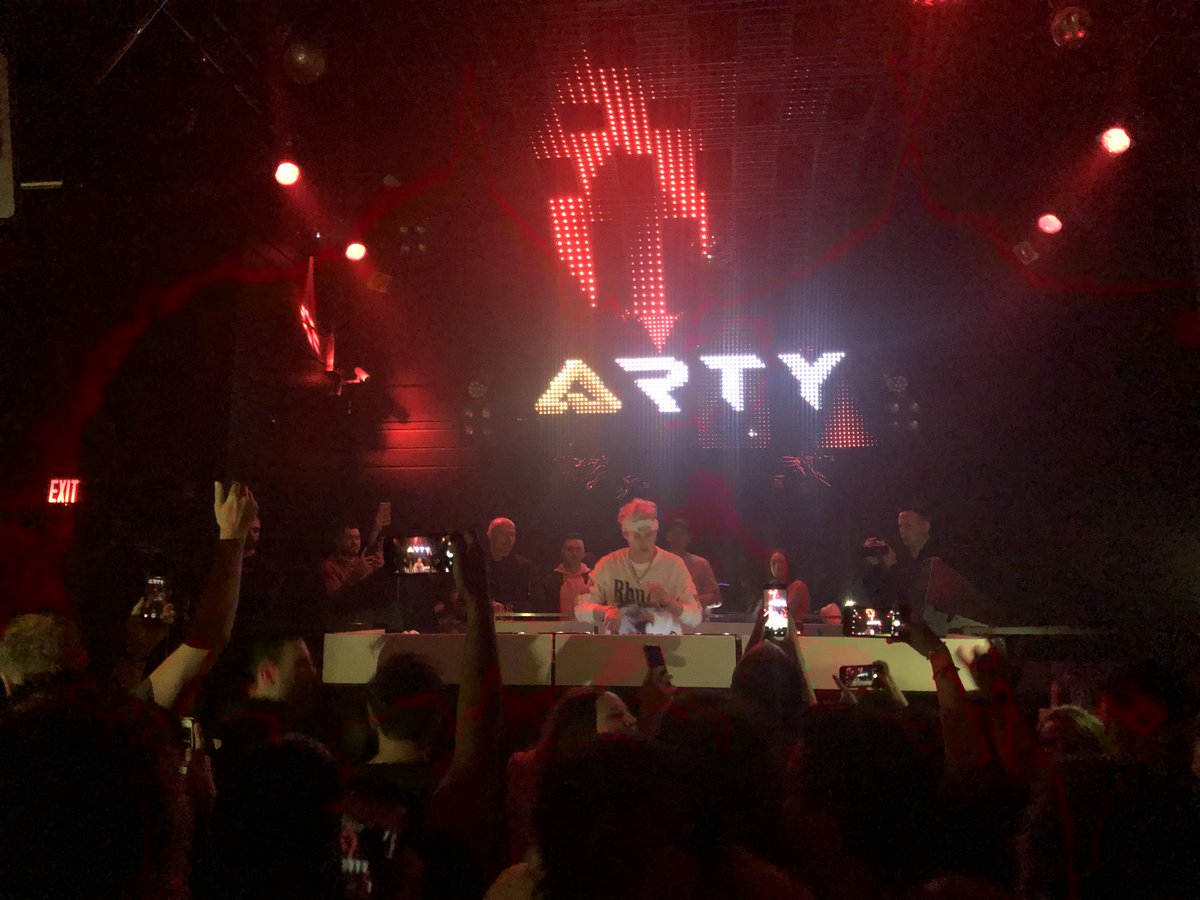 LordsofDogwood's tweet photo. .@artymusic brought the BANGERS out this weekend during his set at @Celebrities_Van. Our review of his colourful frenzy of a set: https://t.co/WxnMCisJ5b https://t.co/g3O7bz3z9e