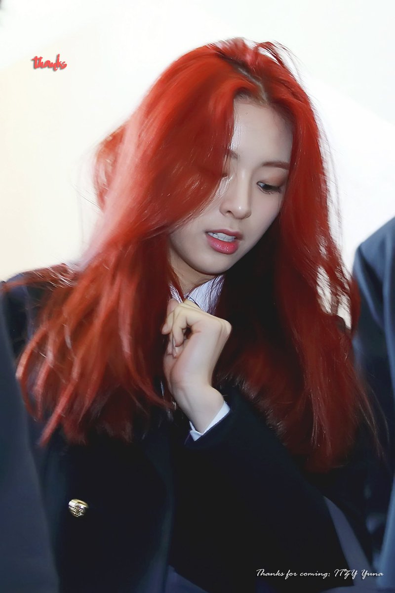 190304 ₊˚.༄

© thanks
#YUNA #유나 #ITZY #있지