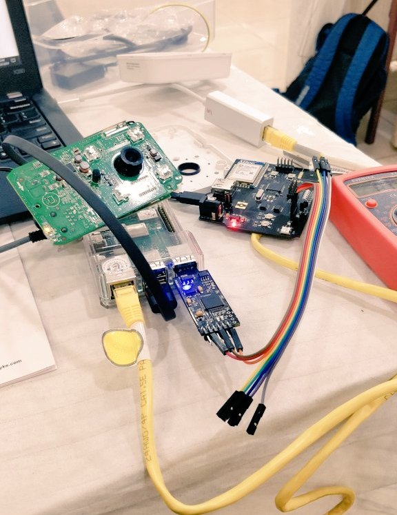 PriyankaBadva's tweet photo. Let's Hack the camera 📷 @nullcon #iothacking #NullconDasham #nullcon2019 https://t.co/3Yv4tQTnEQ