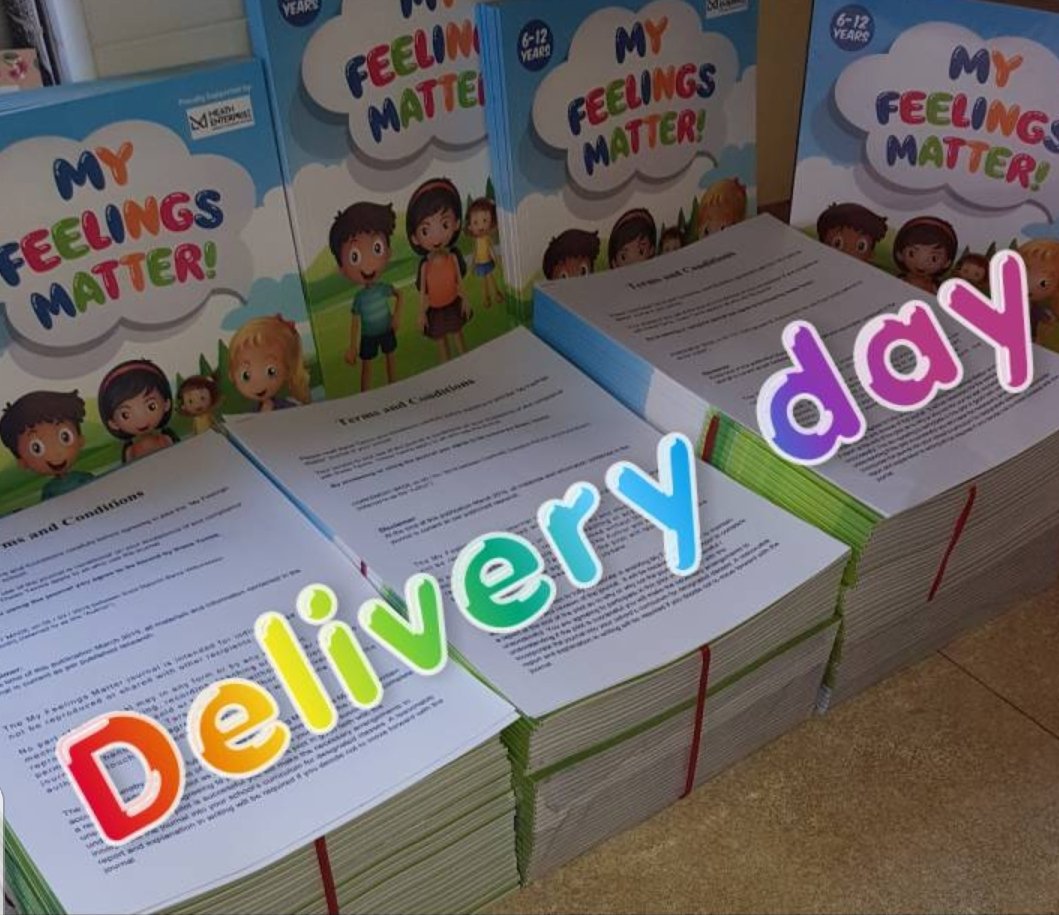 MFM_Training's tweet photo. Getting ready to pack the car 🚗 up and deliver the first batch of journals into schools 👩‍🏫. Let the pilot begin 🤩 @MeathEnterprise @GaryOMeara_ @meathcoco
@MeathLEO @DublinCityUni
#ScoilNaomhBarra #StPatricksNS #CooleNS #happyday #pilot #myfeelingsmatter #antibullying  #sunsout https://t.co/IqpyjYa5Cn