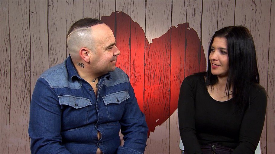 firstdates_tv's tweet photo. María vino, vio y bajó el pulgar 👎 #FirstDates846 https://t.co/bw83unKGDS https://t.co/8keJHIdnia