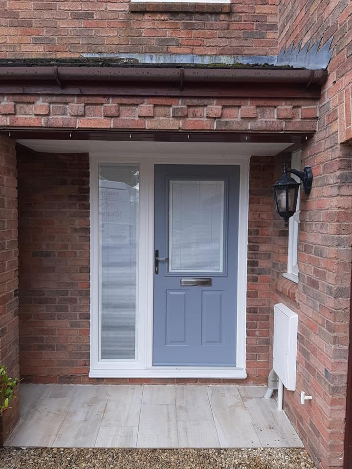clearway_dw's tweet photo. A fantastic install of @SolidorLtd french grey composite with integral blind units. #NotJustBigProjects #SmallEnoughToCare #DoubleGlazingHour #CheltRT https://t.co/WbiHBzttyO