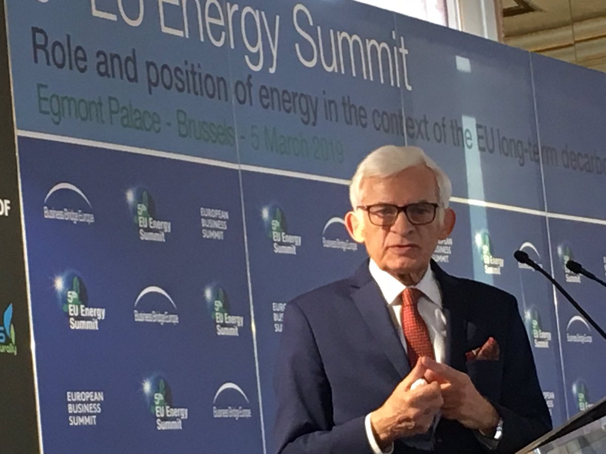 FlorianDoe's tweet photo. We must prevent that EU Energy transition is used by anti European forces. Thus social acceptance, an energy predectability of legislation, local solutions are key - well said @JerzyBuzek at #EuEnergy2019. @EUEnergySummit https://t.co/CR72izHvZ0