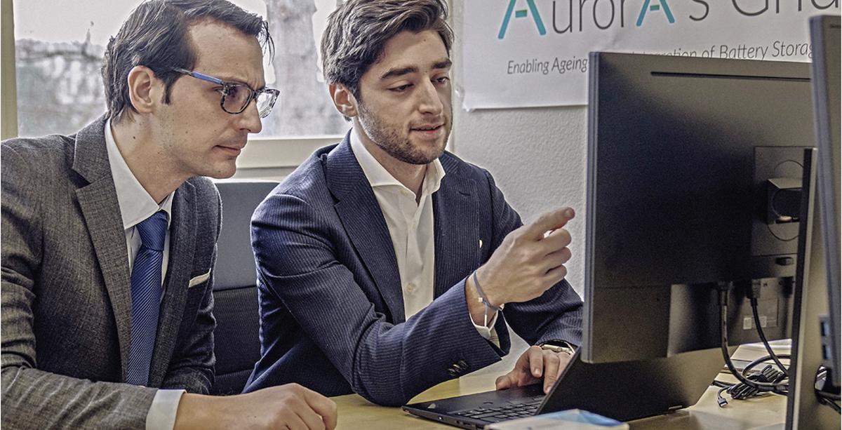 Great to see Aurora's Grid featured on Forbes! Congrats Dimitri Torregrossa! His start-up increases the batterie lifetime bit.ly/2XzR8nM #VDtech cc <a href="/PatBarbey/">Patrick Barbey</a>