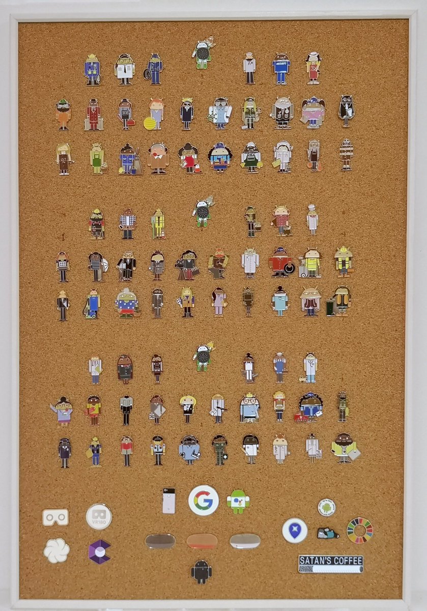 JM77's tweet image. Not done with #androidmwc pins yet! 2016 (incomplete), 2017, 2018 and 2019 pins &amp;amp; assorted other things collected at #MWC! #Android @madebygoogle
