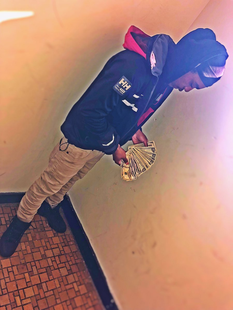 SleezySWorld's tweet photo. https://t.co/LDDxwV5yCz