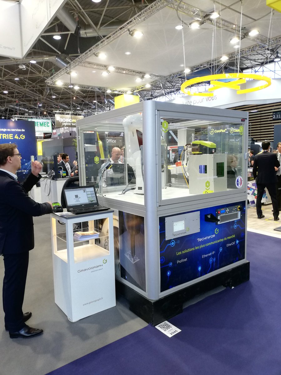 hellomoov's tweet photo. Oh le beau châssis #elcom #hellomoov #industrie sur le stand de @TechniforUSA #GILyon2019 #profiles https://t.co/jVNZ8ZfJwq
