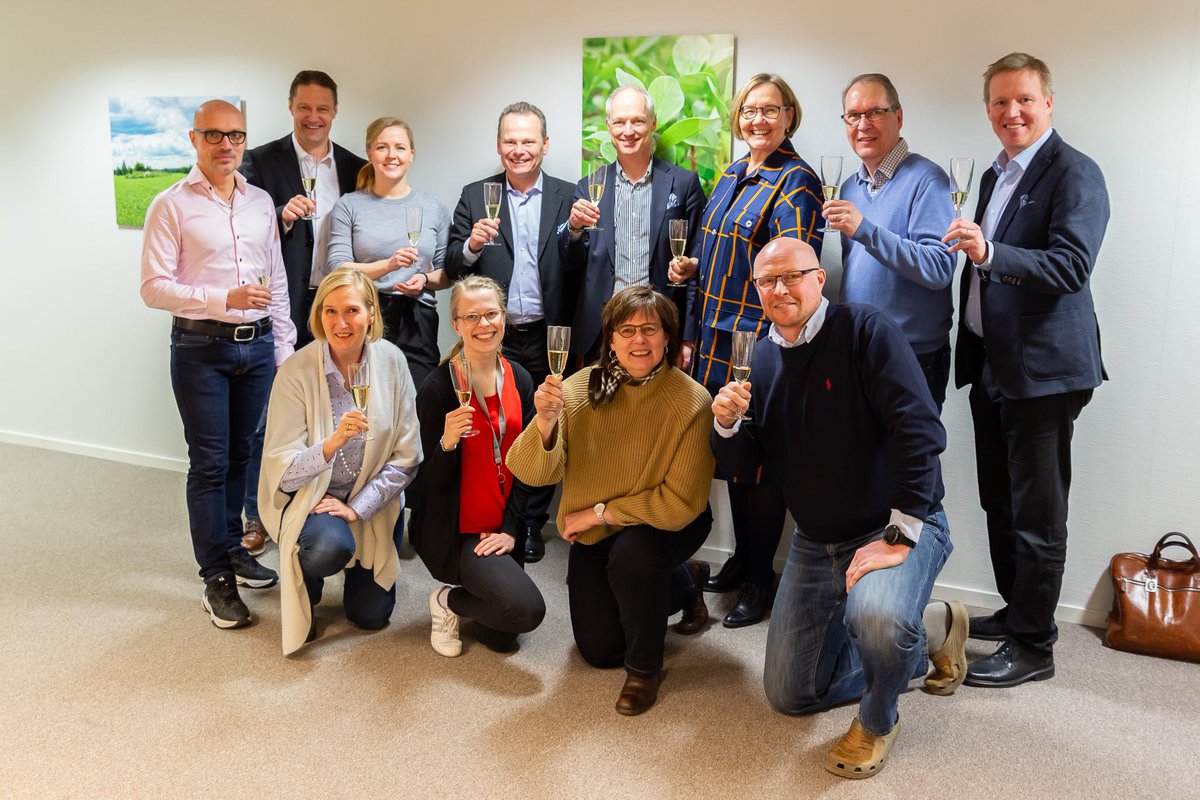 Kiihdytämme kansainvälistä kasvua, säätiöpohjainen Kavli omistajaksi. Pohjoismaisuus, paikallisuus ja vastuullisuus yhdistävät. versofood.fi/sielujensympat…

#versofood #härkis #härkäpapu #kavli #kasvu #kansainvälisyys #vastuullisuus #ruoka #kasvisruoka #innovaatio