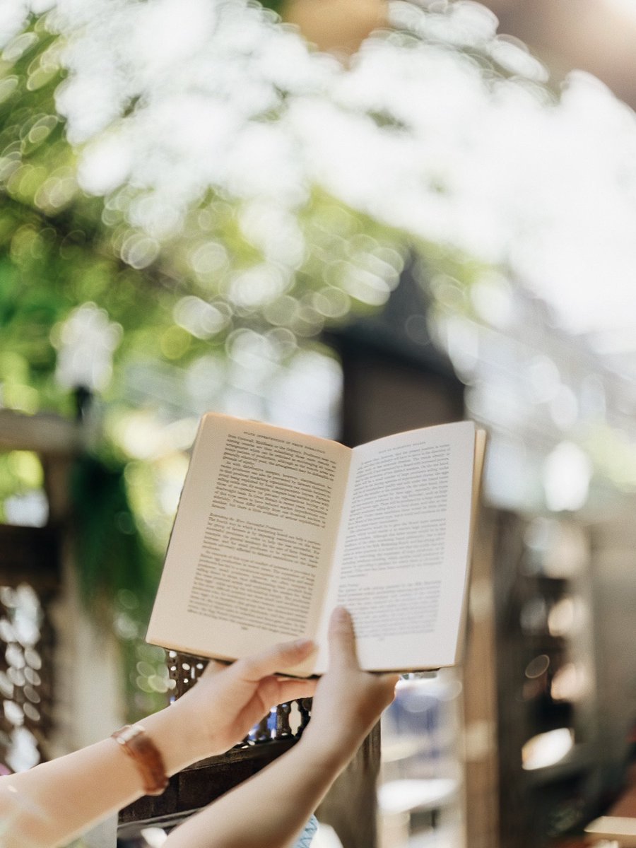 repeacediary tweet media