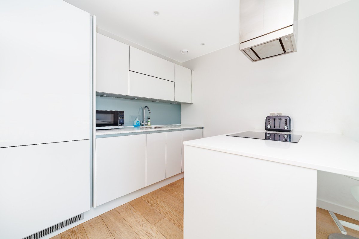 pgestates's tweet image. #NewListing #Blackwall #London #EstateAgent