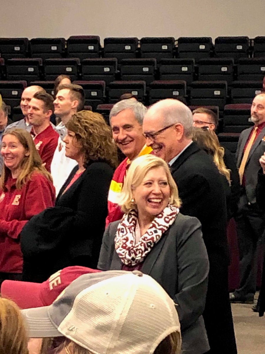 ElonUPhysPlant's tweet photo. Why is everyone so HAPPY??? Pic#1-President Book; Pic#2-SGA Pres. Kenneth Brown ;Pic#3-Barry Bradberry, Jana Lynn Patterson, Chris Fulkerson. I'll tell you why...everyone is showing their pride on #ElonDay any way and every way they can, catch the fever!!! https://t.co/O3RHFoCxQC