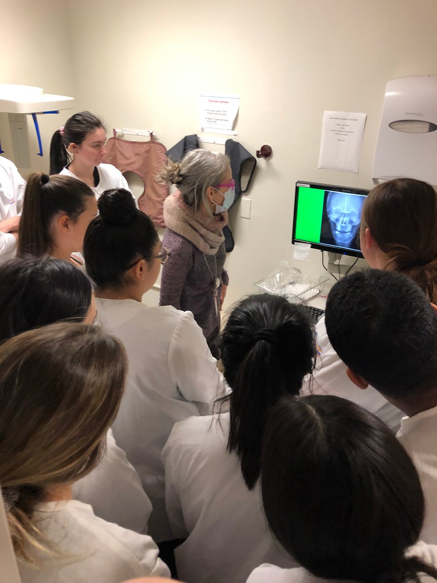 AcademyLI's tweet photo. #BixhornTech's Dental Chairside Assisting Students took a #WorksiteTour to 
@stonybrooku Dental School where they were able to tour the dental clinic, learn about dental specialties and further understand the requirements for becoming a NYS Certified Dental Assistant.#CareerReady https://t.co/D7IHJaPcXj