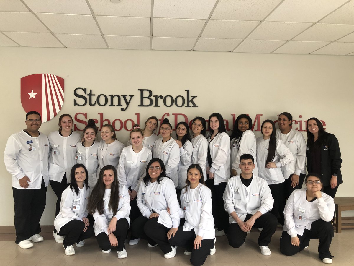 #BixhornTech's Dental Chairside Assisting Students took a #WorksiteTour to 
<a href="/stonybrooku/">Stony Brook University</a> Dental School where they were able to tour the dental clinic, learn about dental specialties and further understand the requirements for becoming a NYS Certified Dental Assistant.#CareerReady