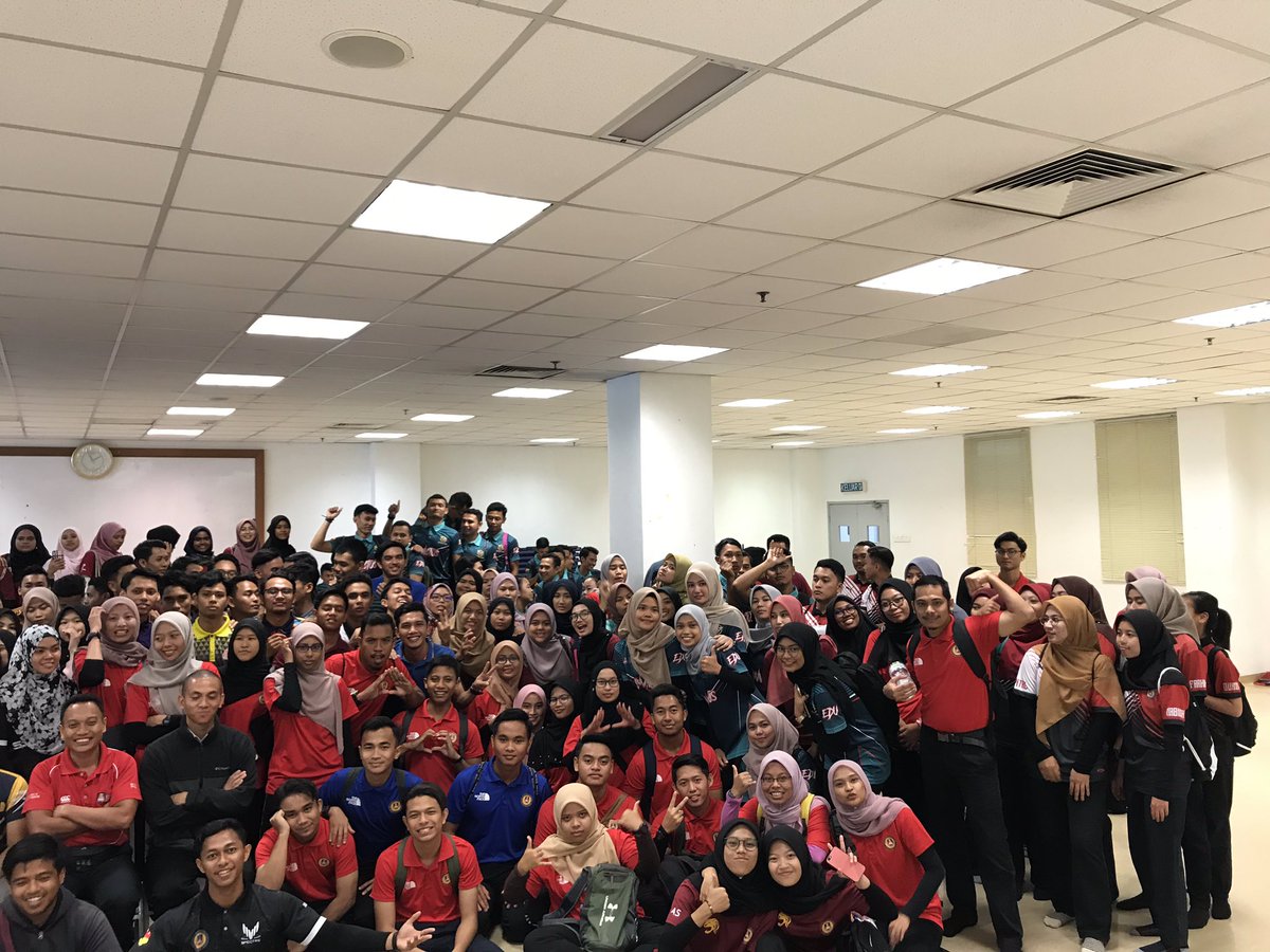 PhysedUitm's tweet photo. 5th March 2019

Congrats team ✨👏🏻 Event: Annual Meeting PHYSED
Venue: Studio PJK, aras 7. 
Organizer: PHYSED

#uitmdihatiku 
#physed
#physeduitm 
#togetherwestand https://t.co/6xPsjlhBlx
