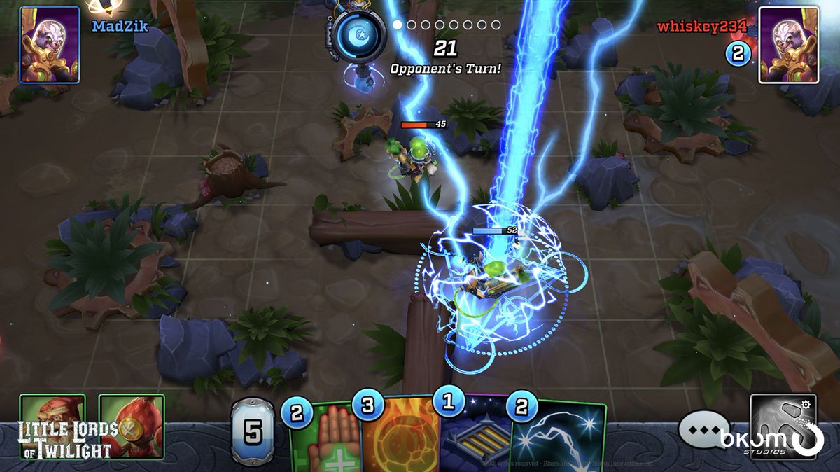 LLoTGame's tweet image. Do you use Lightning spells in your deck? Chain Lightning deals damage to your enemy target and chains to other units within range! #LLoTGame